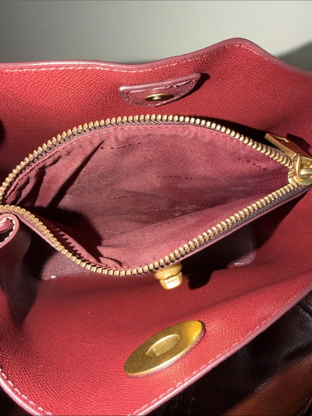 ‼️Coach Willow Bucket Bag Pink Leather Crossbody Bag